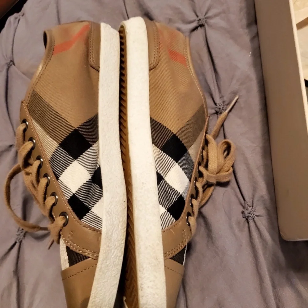 Burberry Vintage Housecheck Sneakers - Picture 4 of 7